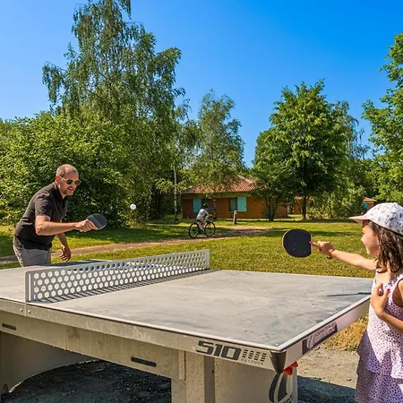 Kompleks wypoczynkowy Les De La Barbotine Le Fuilet